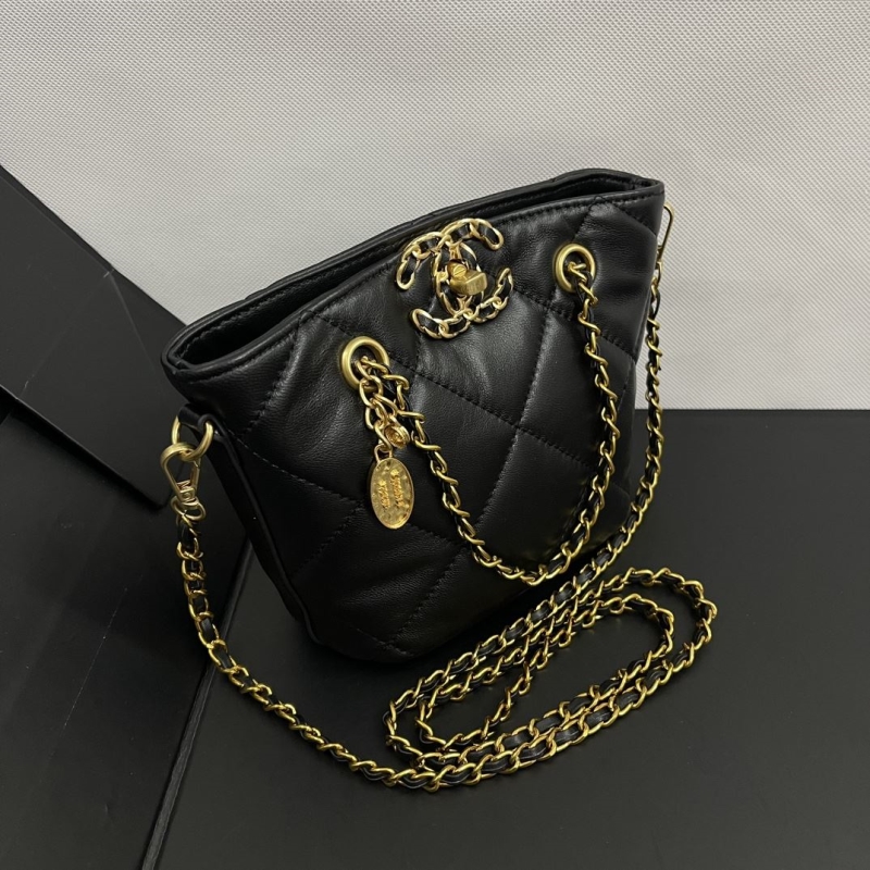 Ch**el bucket bags